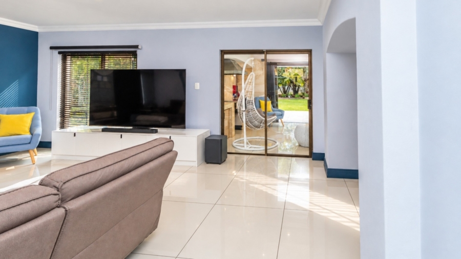 3 Bedroom Property for Sale in WestLake Country Safari Estate North West